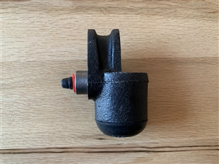 Zdjęcie Cylinderek hamulca koła przedni prawy UAZ